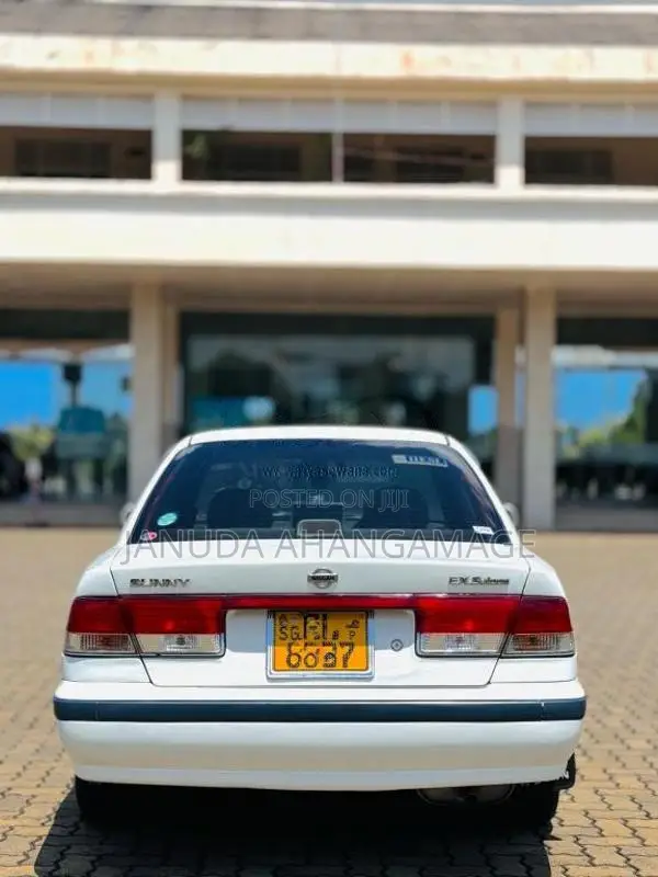 Nissan FB15 2002 Car (Used)