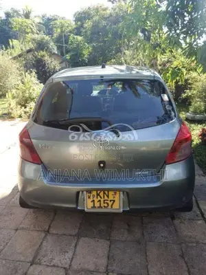 Toyota Vitz 2007 Car (Used)