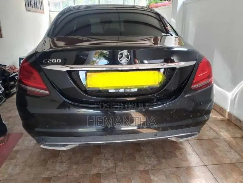 Mercedes-Benz C200 2019 Car (Used)