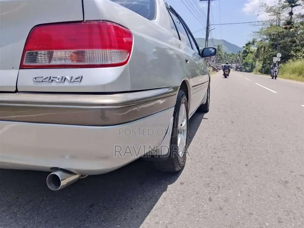 Toyota Carina 1998 Car (Used)
