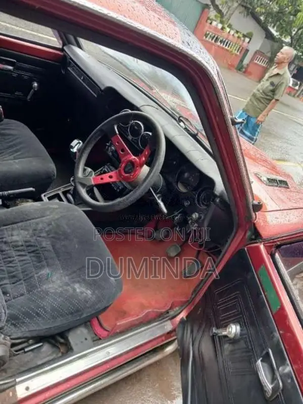 Mitsubishi Lancer 1976 Car (Used)