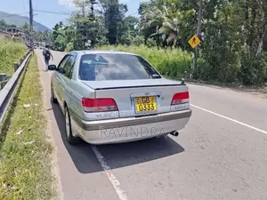 Toyota Carina 1998 Car (Used)