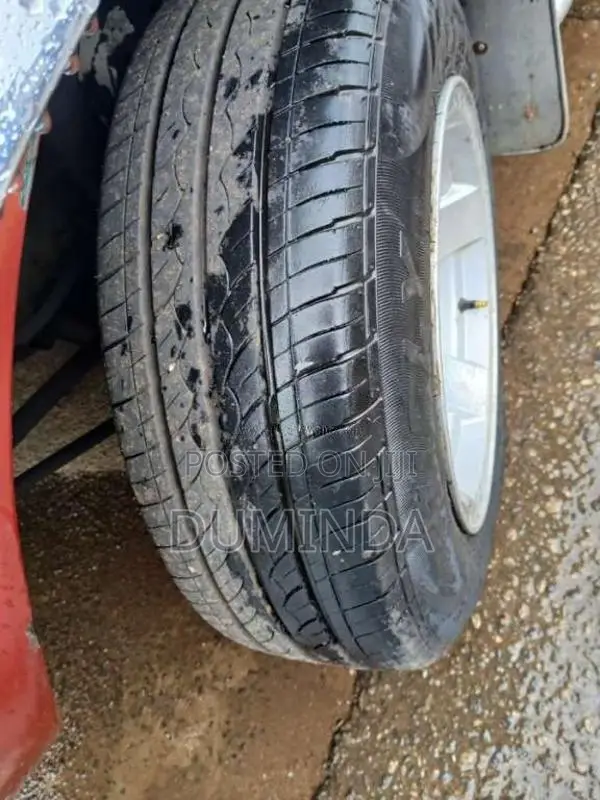 Mitsubishi Lancer 1976 Car (Used)