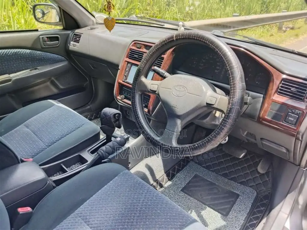 Toyota Carina 1998 Car (Used)