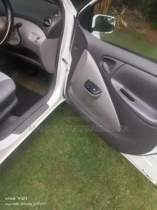 Toyota Plats 2001 Car (Used)