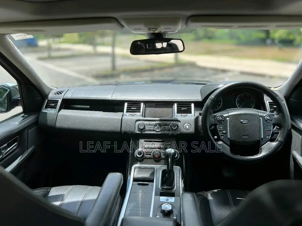Land-Rover Range Rover Sport 2010 Car (Used)