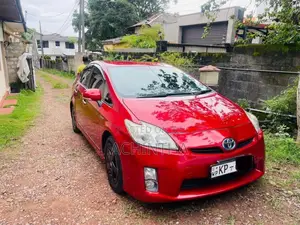Toyota Prius 2010 Car (Used)