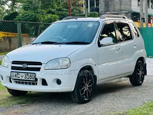 Suzuki Swift 2004 Car (Used)