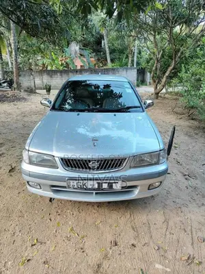 Nissan FB15 2000 Car (Used)