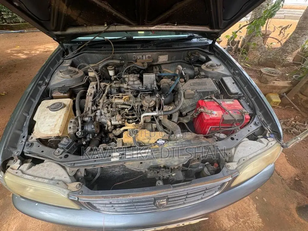 Toyota Corolla 1998 Car (Used)