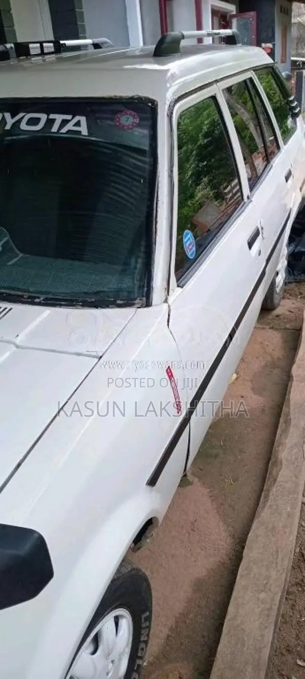 Toyota Dx Wagon 1985 Car (Used)