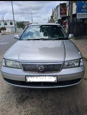 Nissan FB15 2009 Car (Used)
