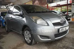 Toyota Vitz 2008 Car (Used)