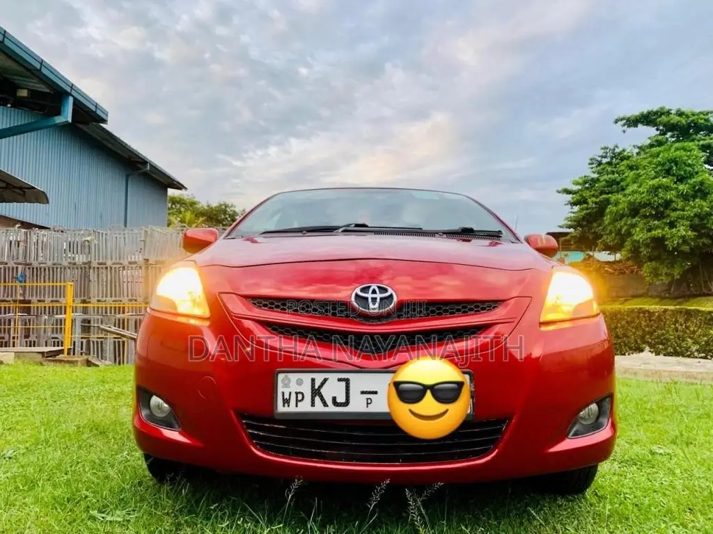 Toyota Yaris 2008 Car (Used)