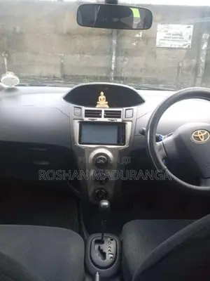 Toyota Vitz KSP90 2009 Car (Used)