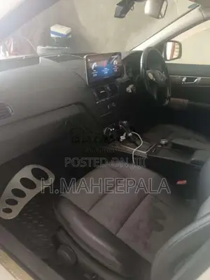 Mercedes-Benz C200 2010 Car (Used)