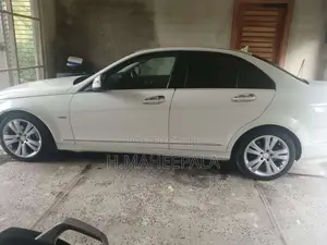 Mercedes-Benz C200 2010 Car (Used)