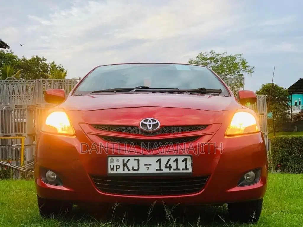 Toyota Yaris 2008 Car (Used)