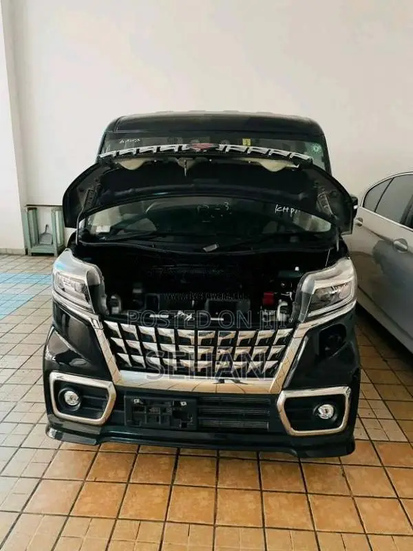 Suzuki Spacia 2023 Car (Used)