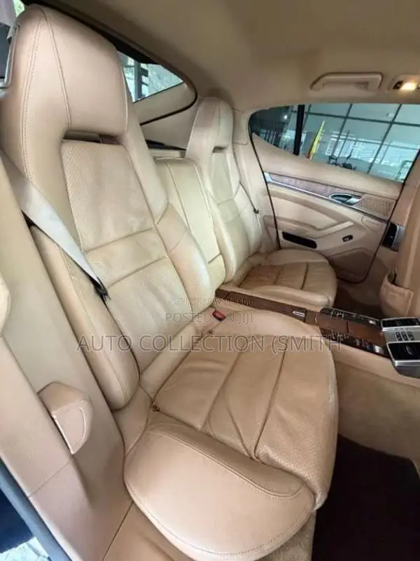 Porsche Panamera 2013 Car (Used)