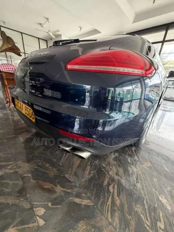 Porsche Panamera 2013 Car (Used)