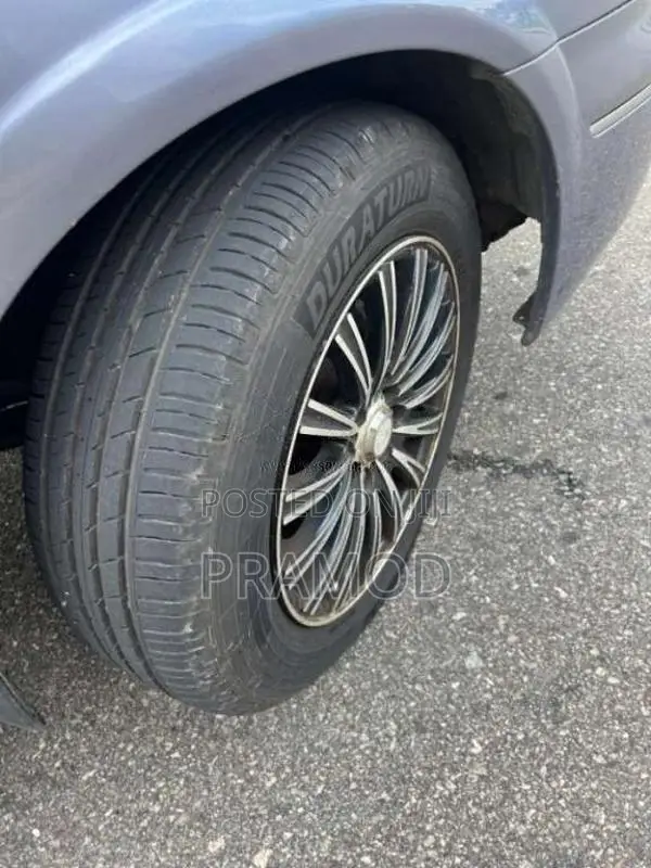 Nissan N16 2004 Car (Used)