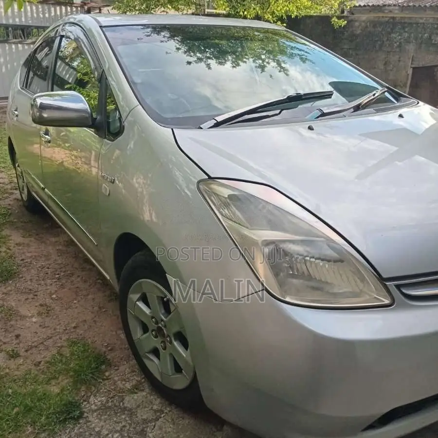 Toyota Prius 2008 Car (Used)