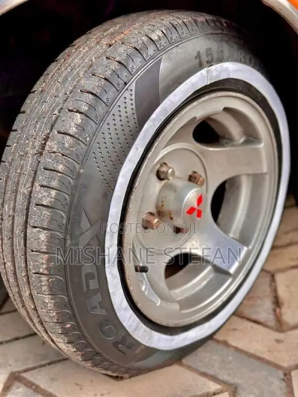 Mitsubishi Lancer Flat Light B211 1977 Car (Used)