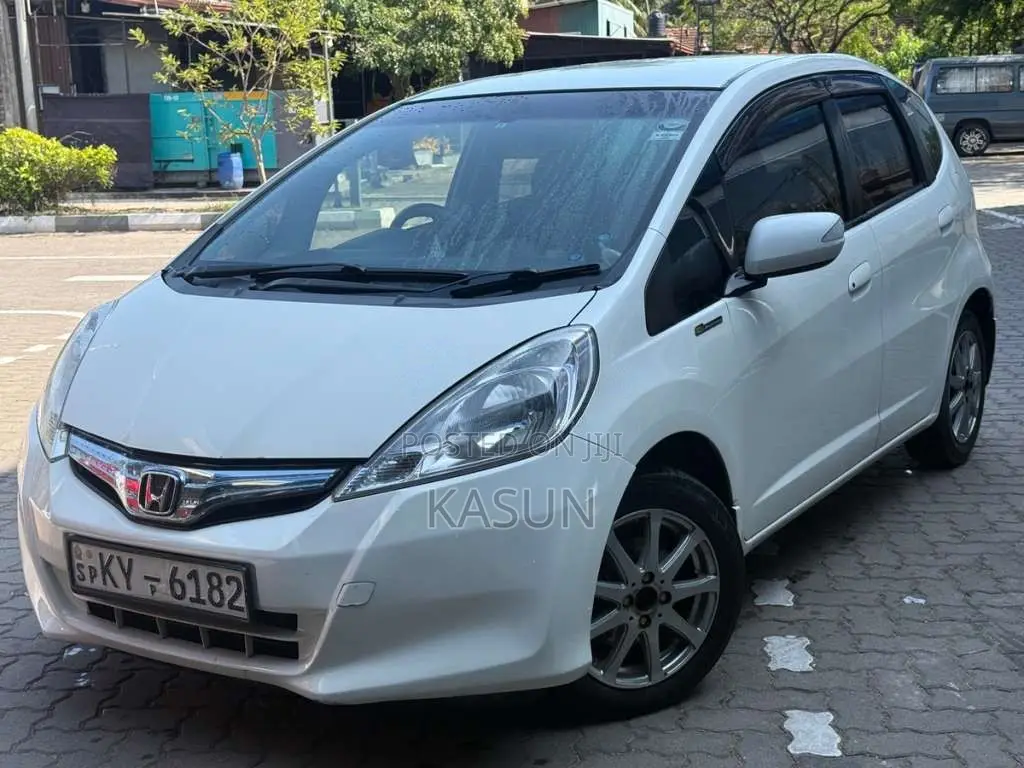 Honda Fit GP1 2012 Car (Used)