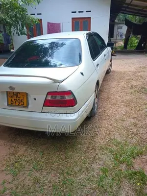 Nissan Bluebird SU14 1998 Car (Used)