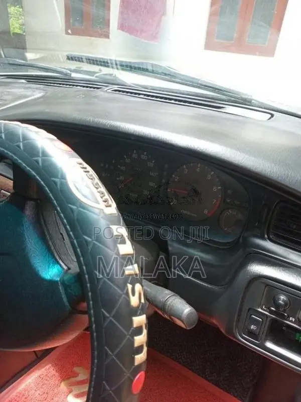 Nissan Bluebird SU14 1998 Car (Used)