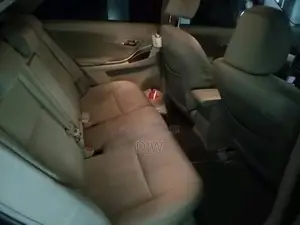Toyota Premio 2011 Car (Used)