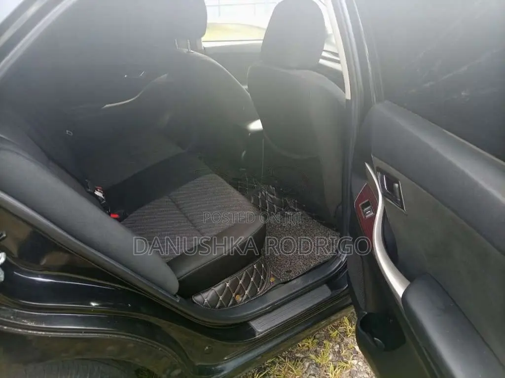 Toyota Premio 2016 Car (Used)