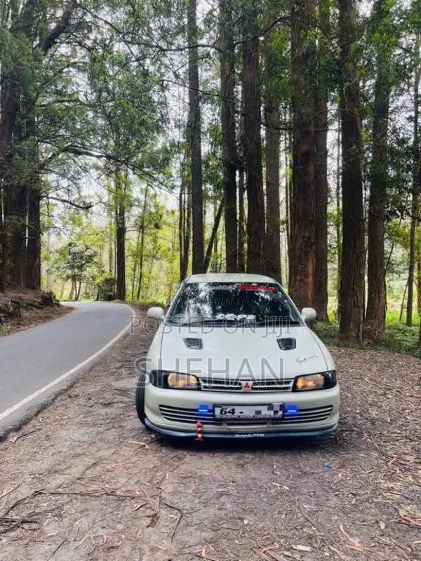 Mitsubishi Lancer CB8 1995 Car (Used)