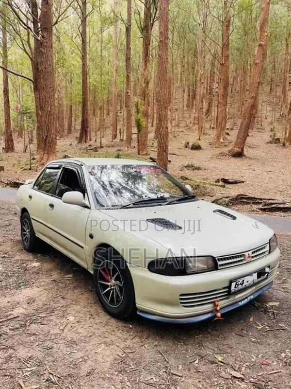 Mitsubishi Lancer CB8 1995 Car (Used)
