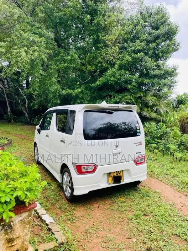 Suzuki Wagon R FZ 2017 Car (Used)