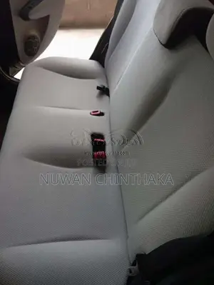 Toyota Vitz 2013 Car (Used)