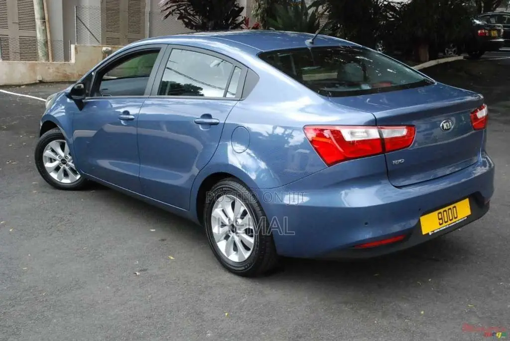 Kia Rio 2015 Car (Used)