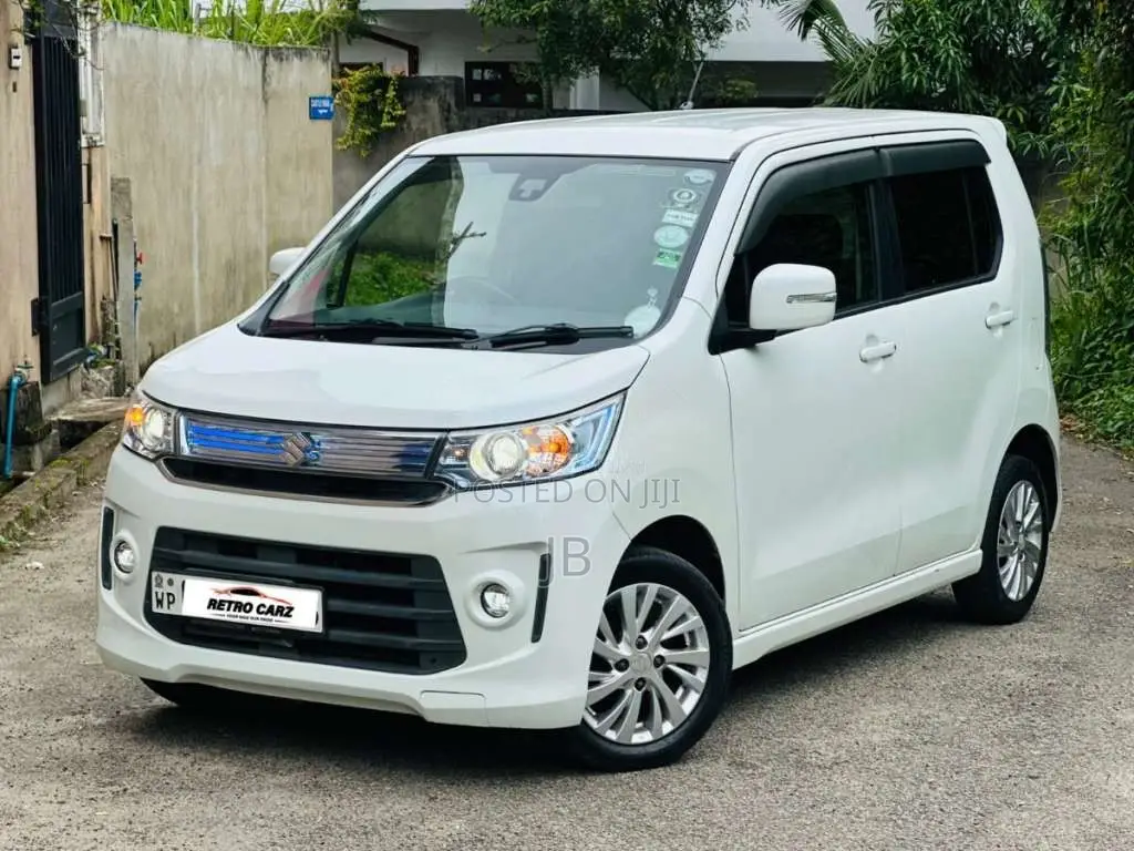 Suzuki Wagon R Stingray 2016 Car (Used)