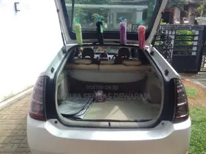 Toyota Saloon 2007 Car (Used)