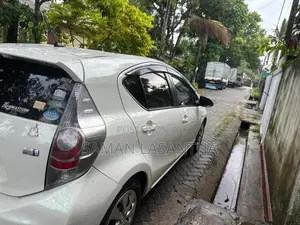 Toyota Aqua 2014 Car (Used)
