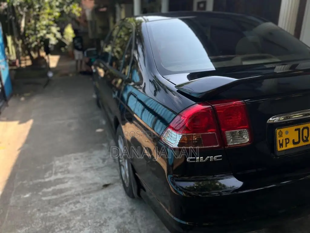 Honda Civic ES8 2004 Car (Used)