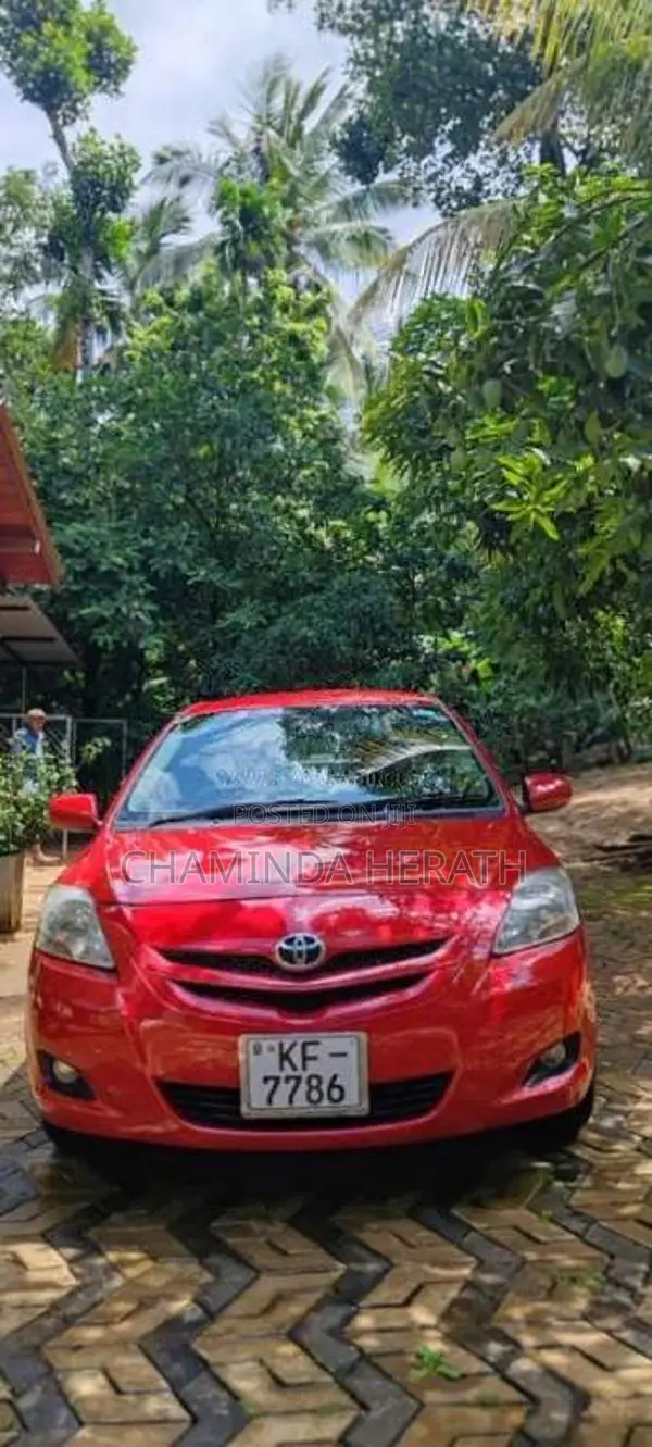 Toyota Yaris 2006 Car (Used)