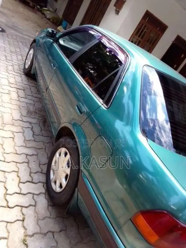 Toyota Corolla 1995 Car (Used)