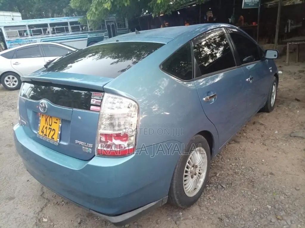Toyota Prius 2008 Car (Used)