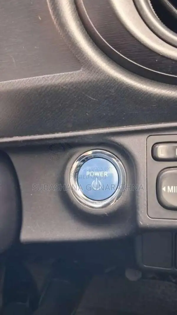 Toyota Aqua 2012 Car (Used)