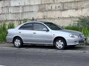 Nissan N16 2001 Car (Used)
