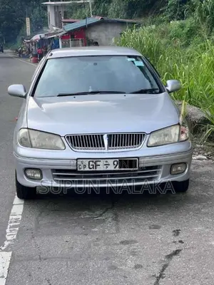 Nissan N16 2001 Car (Used)