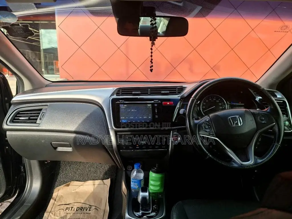Honda Grace 2014 Car (Used)
