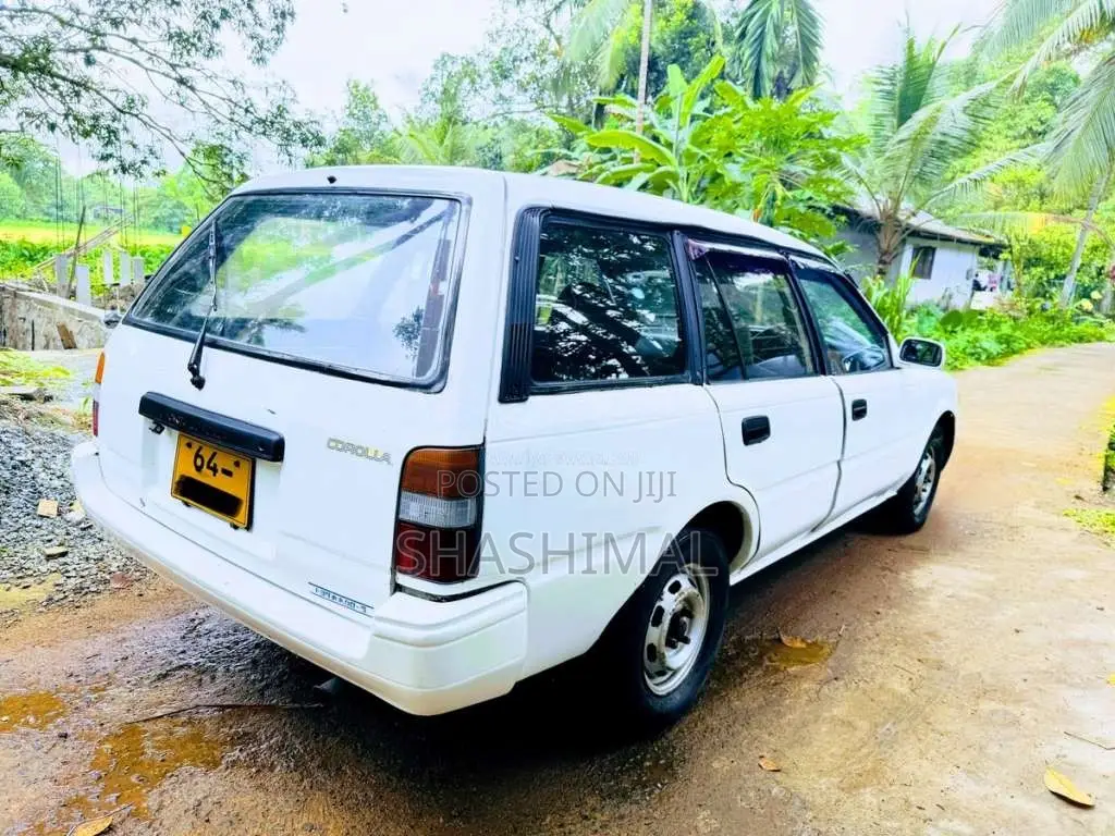 Toyota Corolla 1990 Car (Used)